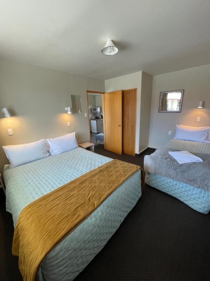 Sierra Motel And Apartments Омарама Экстерьер фото